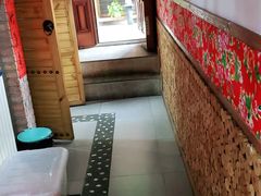 -缘福乡村铁锅炖民宿(八达岭店)
