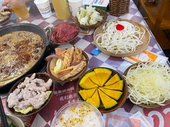 -赵美丽·重庆社区火锅·直营店(火车东站·中豪国际店)