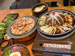 -百年石锅饭(阿里郎美食街店)