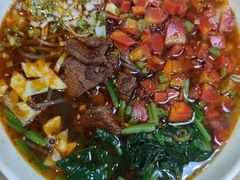-三好食堂(煎饺·馄饨·肉饼米线·盛世广场店)