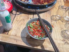 -休记光头香辣蟹干锅店(衣冠庙店)