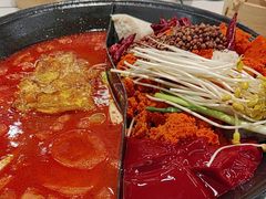 -扎起市井老火锅(乐山总店)