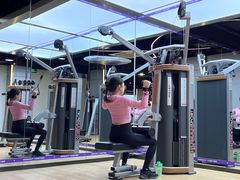 -一兆韦德健身(张杨路店)
