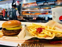 -肯德基(东安路站店)