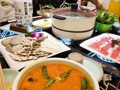 -星璨火吧KTV聚会餐厅(丰庆路店)