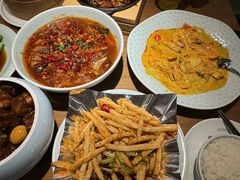 -荷花亭·湖北融合菜(中商广场店)