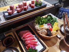 -湊湊火锅·茶憩(杭州湖滨银泰in77店)