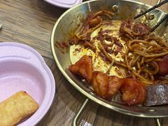 -汽车博物馆主题餐厅