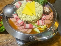 -恩你小木屋·韩式料理(假日广场店)