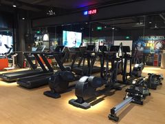 -VLines耀能运动24小时·月付制健身(京广桥店)