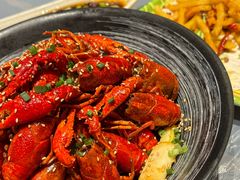 -肥肥虾庄·金牌油焖大虾(杨园滨江时代walk店)