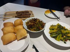 -小河公主秘制烤羊腿(小绿谷店)