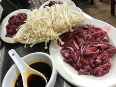 -粤潮牛肉火锅店(江南大道店)