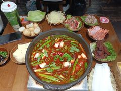 -黔有有贵州酸汤夺夺粉火锅(五味十字店)