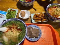 -伊穆祥牛肉面总店·清真