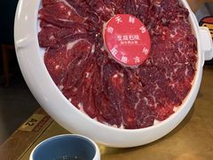 -左庭右院鲜牛肉火锅(金山万达店)