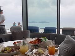 -瑰丽酒店·海吧·天际下午茶·现场DJ·天台酒吧