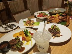 -翠贝卡&Mama Kelly Brunch Coffee(河西店)