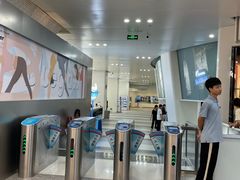 -冰纷万象滑冰场(深圳万象城店)