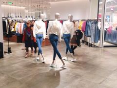 -URBAN REVIVO(西安Momopark店)