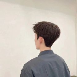 -贝勒爷专业男发