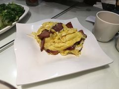 -新大咀港式茶餐厅(宝山万达店)