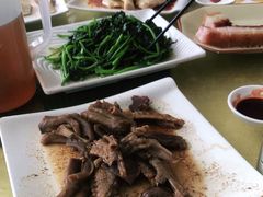 -烧鹅妹饭店