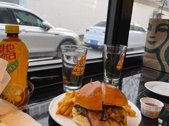 -瑞食酒馆 La Taverne Suisse