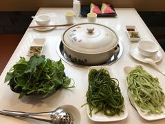 -土连锅·现熬养生汤锅(梁家巷店)