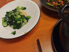 -莲餐厅·湖北菜·潜江小龙虾店(愚园路店)