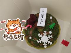 开心果树莓泡芙-Ten Olives甜点