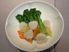 西兰苔炒带子-珍宝海鲜JUMBO Seafood(北京SKP店)