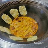 周浦小上海步行街东头，有家超赞的地锅鸡[点赞]