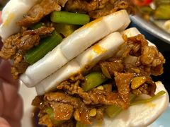 -莲餐厅·湖北菜·潜江小龙虾店(愚园路店)