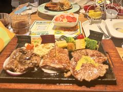 -豪客来牛排(重庆三峡广场步行街1704店)