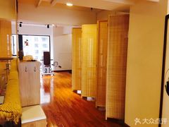 -悦耐私教健身馆(保利中心店)