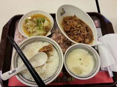 鼎香肥牛饭套餐-真功夫(北京路步行街店)