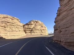 -哈密雅丹大海道景区