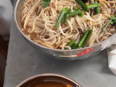 -正宗杨记普洱酸醋米线(总店)