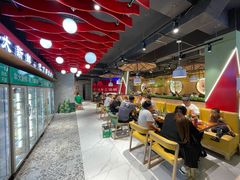 大堂-泥锅麻辣串(白城店)