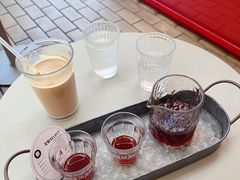 -UNI UNI(环亚凯瑟琳店)