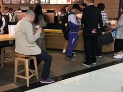 -星巴克(广州中华广场B1层店)