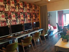 -玩坞轰趴馆·户外团建聚会主题生日派对馆(世豪广场店)