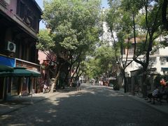-黎黄陂路街头博物馆