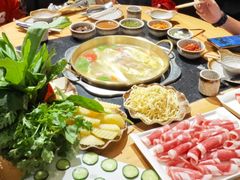 -顶顶汤火牛排火锅·经典铜锅涮肉