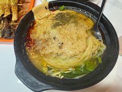 砂锅麻辣冷面-小街曹师傅砂锅麻辣烫(亚泰大街店)