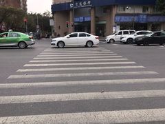 -汉庭优佳(成都一品天下蜀汉路东地铁站店)