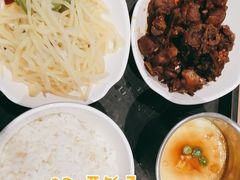 -上海外国语大学（松江校区）食堂