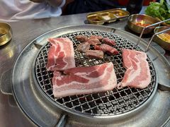 -釜山火炉·海鲜烤肉(紫藤路店)