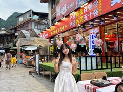 -刘姐啤酒鱼民族演艺餐厅(西街总店)